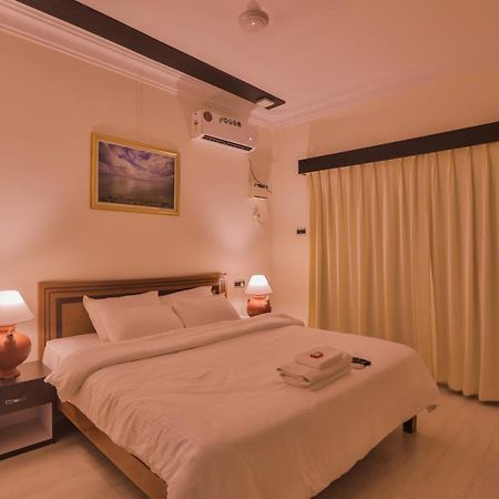 Pinnacle Blue By The Beach Calangute Exterior foto