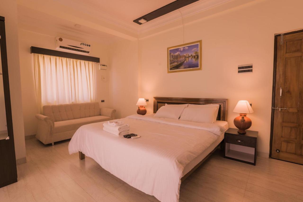 Pinnacle Blue By The Beach Calangute Exterior foto