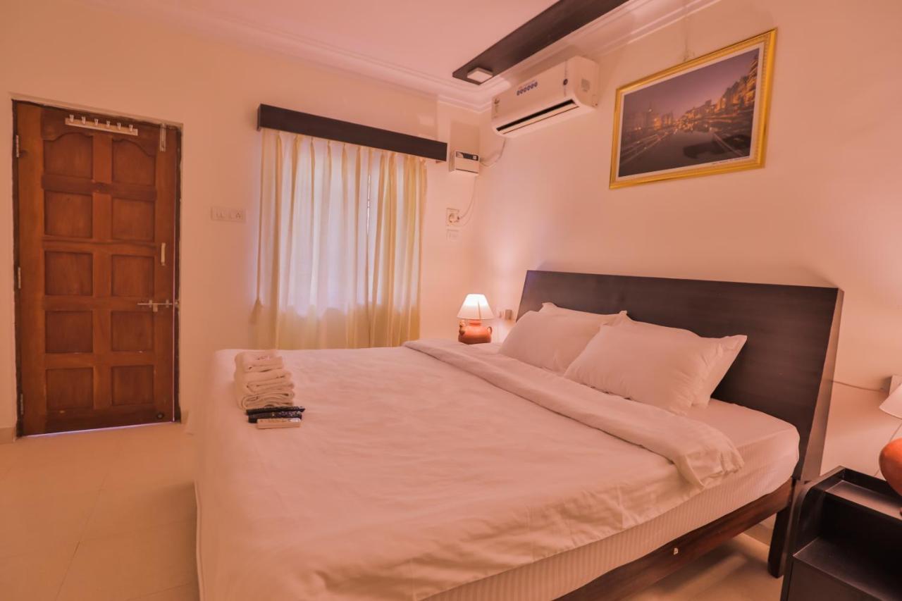 Pinnacle Blue By The Beach Calangute Exterior foto