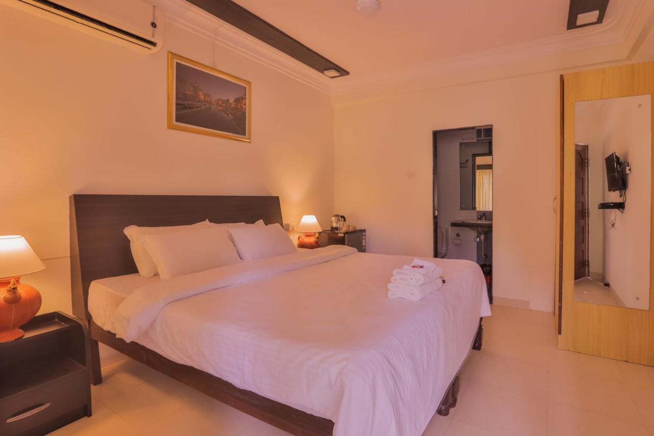 Pinnacle Blue By The Beach Calangute Exterior foto
